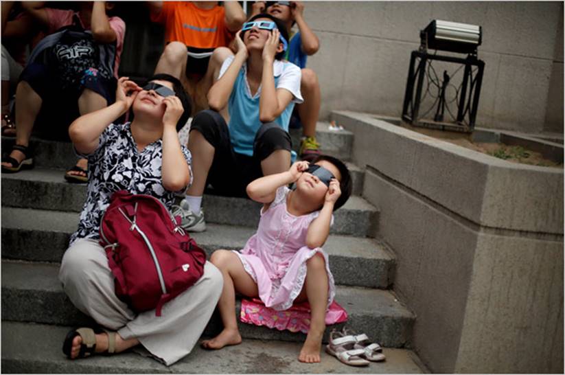 Outside the Planetarium in Beijing with protective filters.jpg